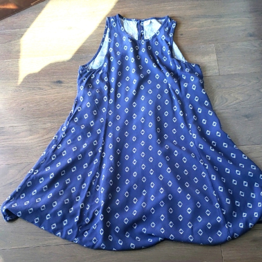 Comfirtable Old Navy short patterned dress - S
